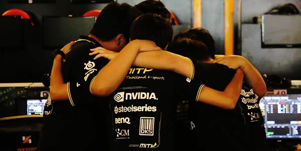 MiTH.GC คว้าตั๋วเข้าชิงชัย GSL 2014