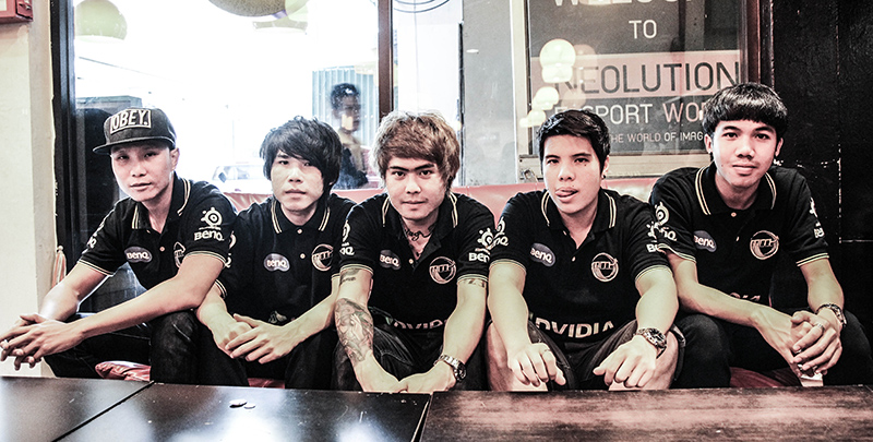 MiTH.tAf คว้าอันดับสอง A.V.A GRAND MASTER LEAGUE 2014